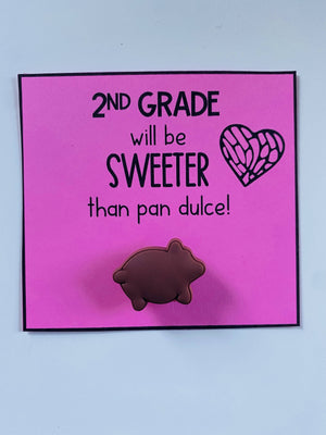 Back to School Concha Croc Jibbitz Gift Tag in Black & White Spanish/Spanglish/English