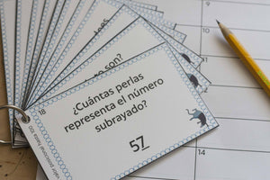 Tarjetas de repaso del valor posicional: Nivel 1 (Place Value Review Task Cards: Level 1)